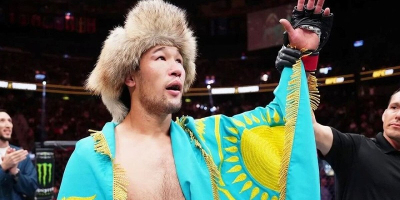 "Әлемдегі ең әдемі ту": Шавкат Рахмоновтың арқасында Қазақстан туы ең үздік деп танылды