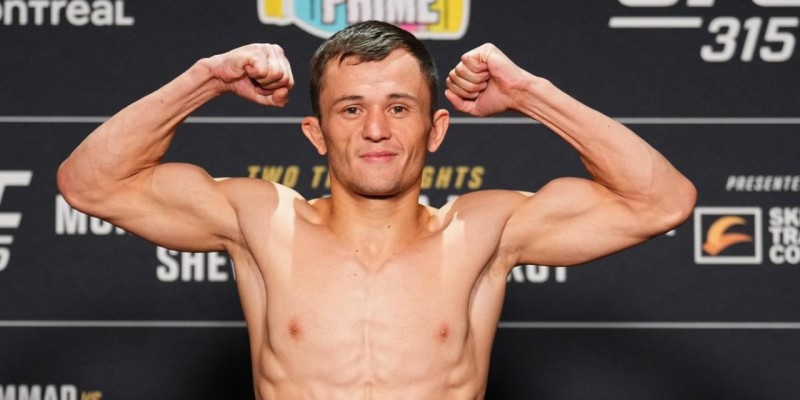 "Әңгімені жібереді екен": UFC-дегі қазақ жігіті ағылшын тілінде сөйлеп, тәнті етті (ВИДЕО)
