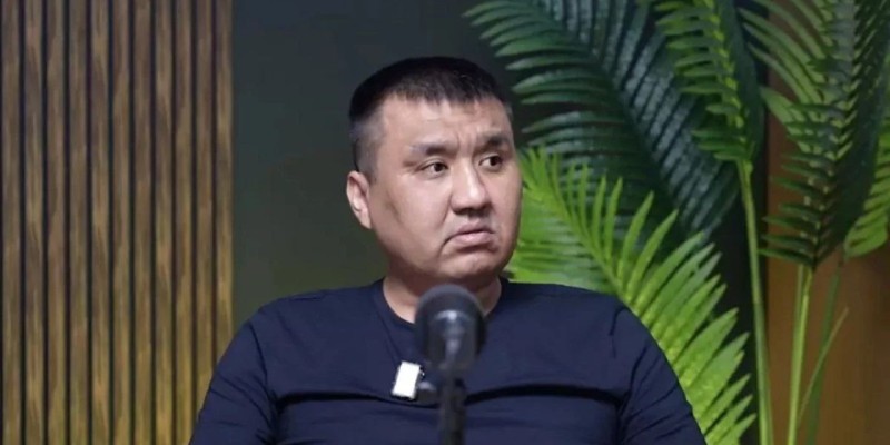 Ішкілікті қойғанын айтқан Алмас Өтешов "ауыр атлетиканың атасымен" кездесті (ВИДЕО)