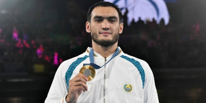 Олимпиада чемпионы атанған өзбек боксшысының ағзасынан допинг табылды