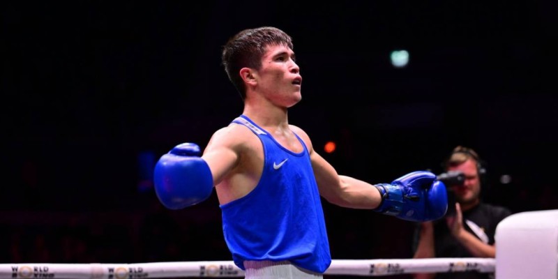 "Қатарластарым пәтер, көлік, ақша алып жатыр": Төрехан Сабырхан ренішін білдірді (ВИДЕО)