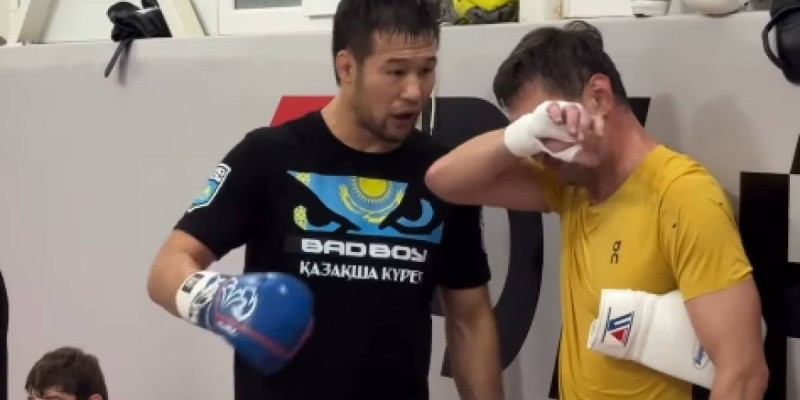 Шавкат Рахмонов еліміздегі ең бай адамның бірімен "төбелесті" (ФОТО)