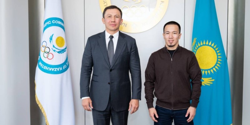 ҰОК президенті Головкин ХХІ ғасырдағы тұңғыш чемпионды қабылдады