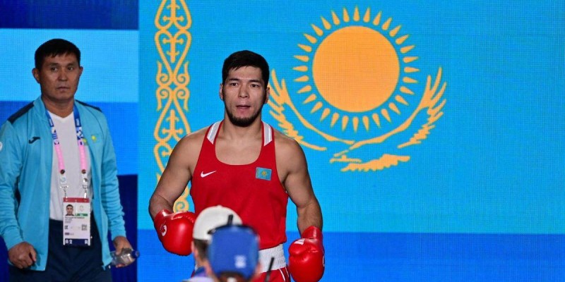 Күтпеген жаңалық! Нұрбек Оралбай ұлттық құрамадан шығып қалды