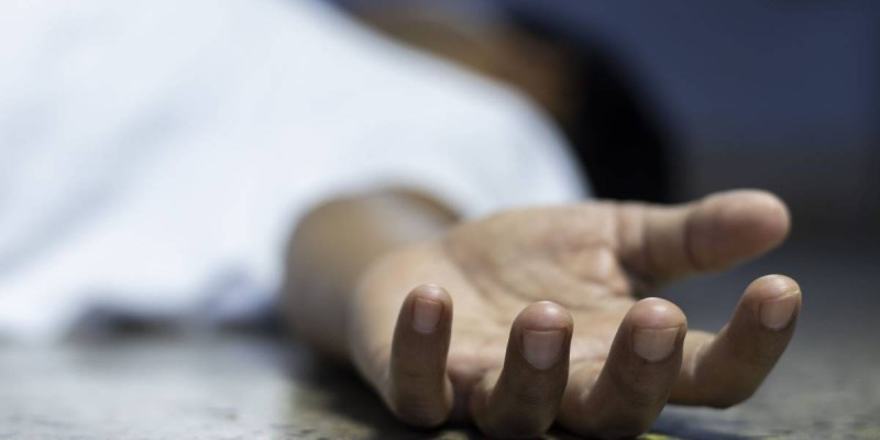 Қаралы хабар: 19 жастағы футболшы ойын кезінде көз жұмды (ВИДЕО)