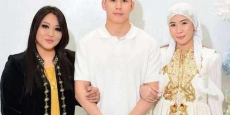 "Мынадай сұмдықты кім айтты?": Ақбота Керімбекова "баласы үйден қуып шықты" дегендерге өз шындығын жеткізді