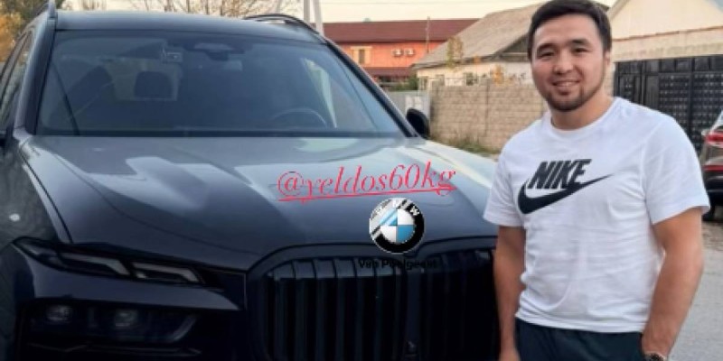 Елдос Сметов Динара Сәтжанның күйеуі сыйлаған көлікті сатып, жаңасын алды (ФОТО)