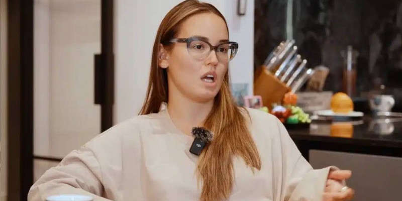 Қазақтарды келемеждеген чемпионның бұрынғы әйеліне қатысты іс қозғалды