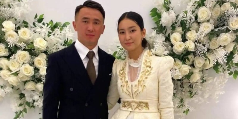 Махмұд Сабырханның бірінші әйелінен туған баланың суреті желіде тарап кетті (ФОТО)