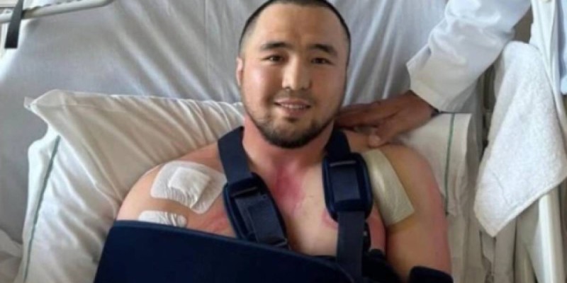 Күтпеген жаңалық! Елдос Сметов күрделі операциядан өтіп, шұғыл мәлімдеме жасады