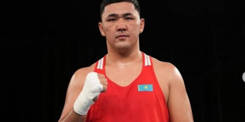 Айбек Оралбайдың орнына барған боксшымыз әлем чемпионатының ширек финалына шықты