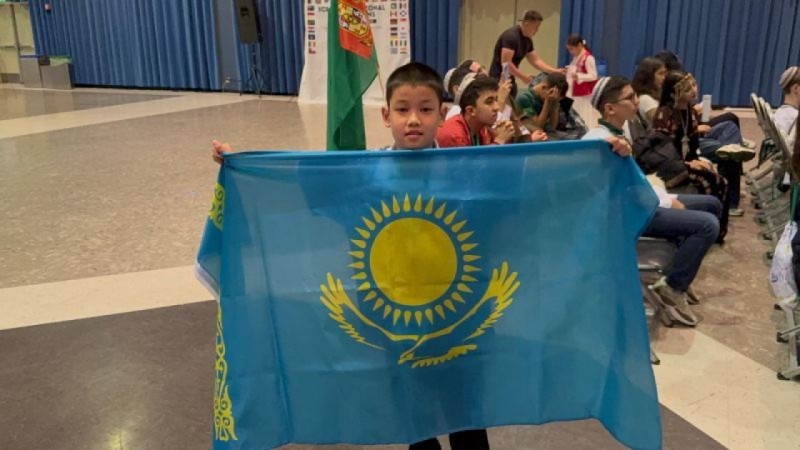 "Жұрттың баласы": 10 жастағы қазақ баласы кіл мықтылар жиналған әлемдік байқауда топ жарды