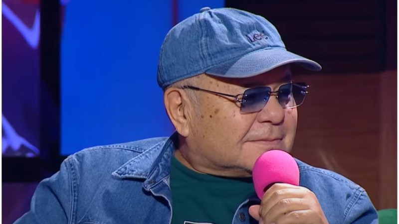 "Ол Дубайда таяқ жегеніне рақмет айтсын": Уәлибек Әбдірайымов сынның астында қалды