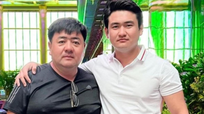 «Әкесі де, өзі де мақтаншақ»: Төреғалидің өнерден кетуіне қатысты себеп жұртты дүрліктірді (ФОТО)