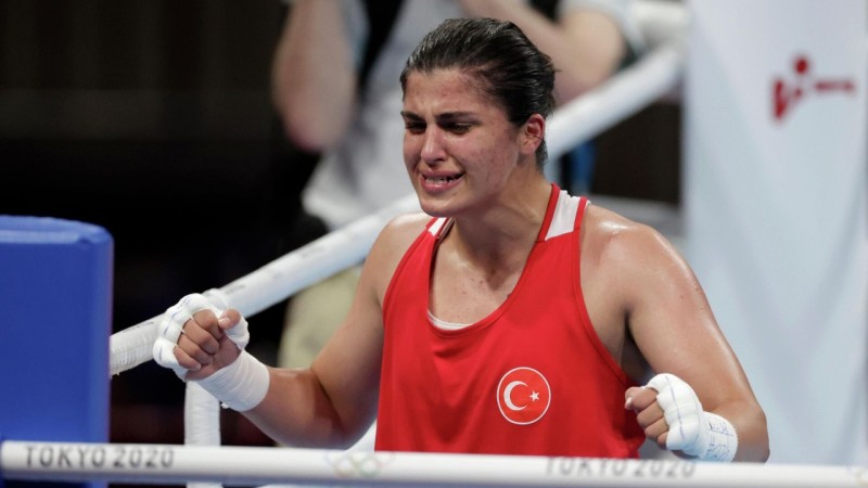 Құрбысы – Назым Қызайбай: Түрік боксшысы қазақ тілін үйреніп алғанын айтты