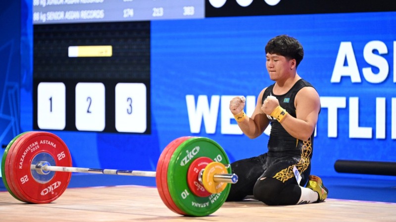 Илья Ильиннің ізбасары Азия чемпионатында алтын медаль иеленді