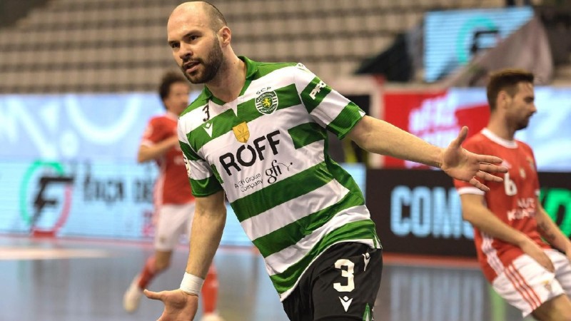 Қазақстанда ойнауға тыйым салынған үздік шабуылшы "Семейге" ауысады