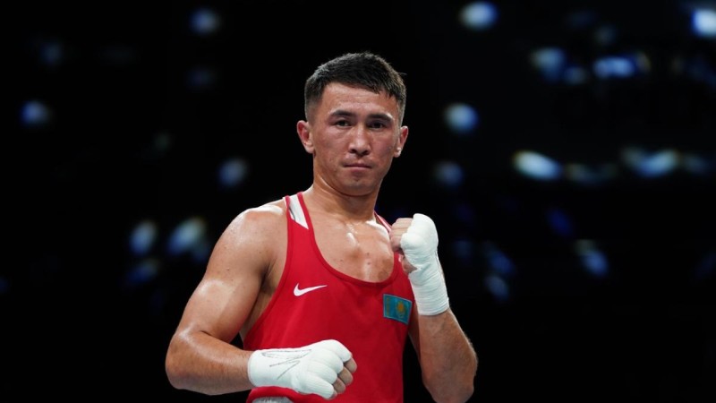 Әлем чемпионы енді – ғалым: Махмұд Сабырхан оқу орнын қызыл дипломмен тәмамдады (ФОТО)