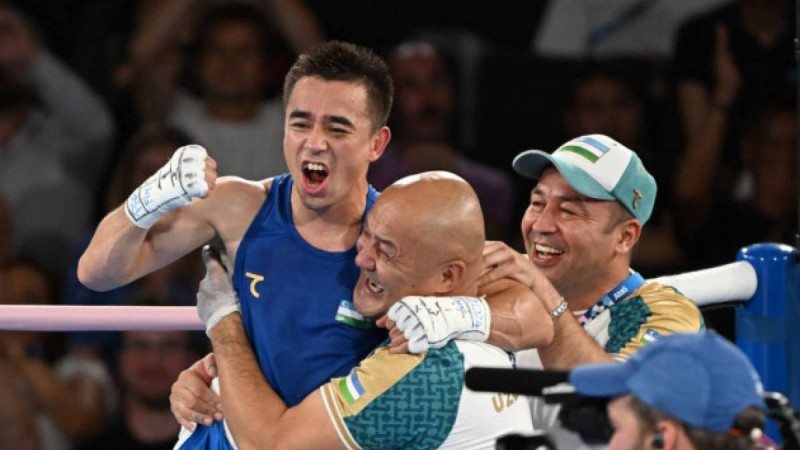 "Біз мақтанып жүргенде, өзбектер еңбек етті": аңыз бапкер Өзбекстанның бокстағы басымдығын түсіндірді