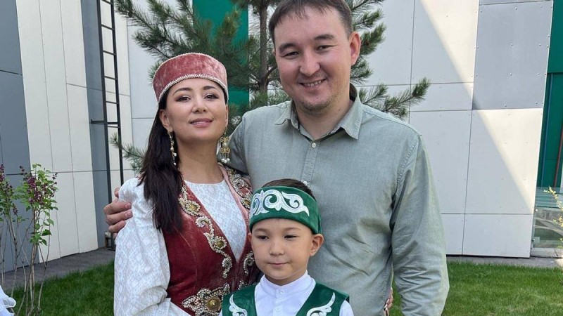 "Қыз аңсаған жандарға жұғысты болсын": Мадина Сәдуақасова қуанышты жаңалығын бөлісті (ФОТО)