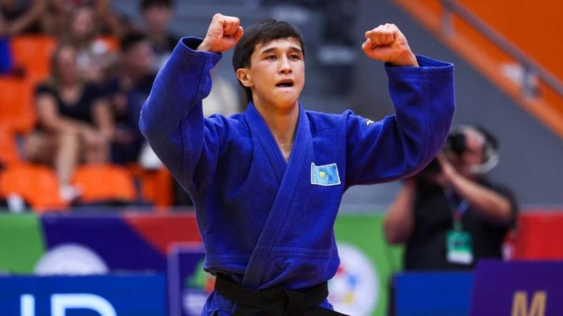 Қазақ баласы әлем чемпионатында тарих жасап, чемпион атанды