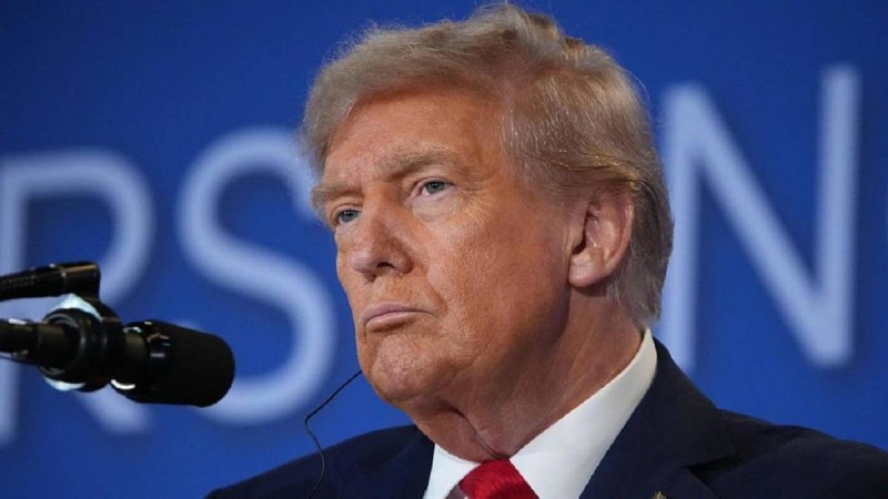 Трамп ауырып қалды? Президенттің өзі туралы шұғыл мәлімдеме жасады
