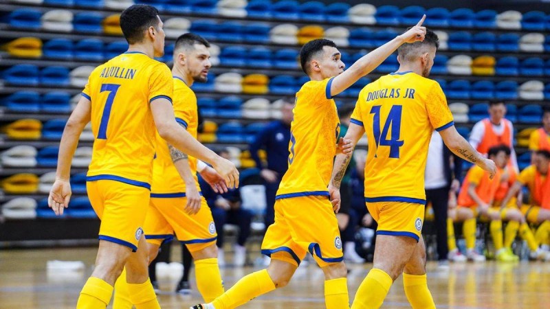 Ұлттық құраманың тағы бір аңыз ойыншысы командамен қош айтысты (ВИДЕО)