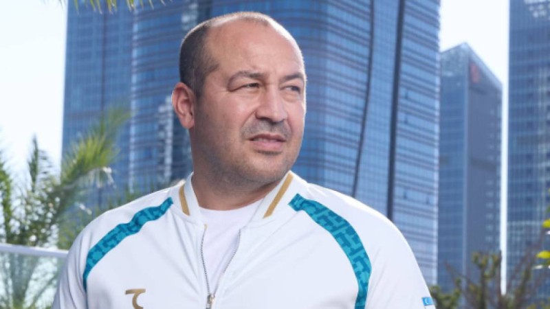 Өзбекстанның бас бапкері қазақ боксшысын әлемнің үздігі деп бағалады