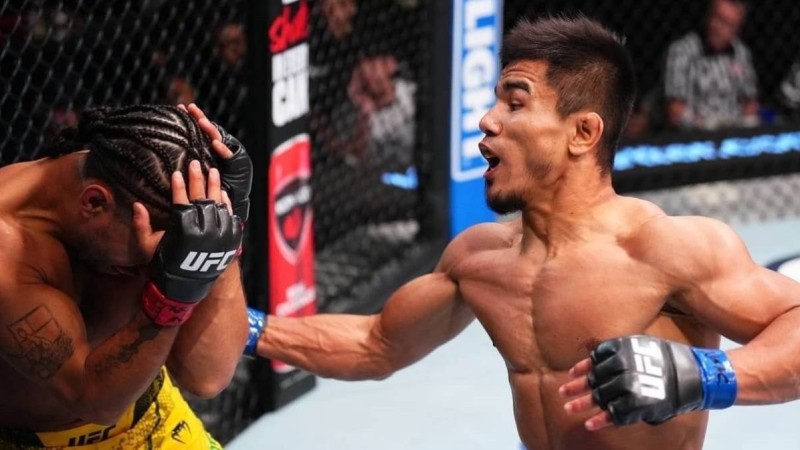 Асу Алмабаевтан қашқан өзбек жауынгері UFC-ден шеттетілді