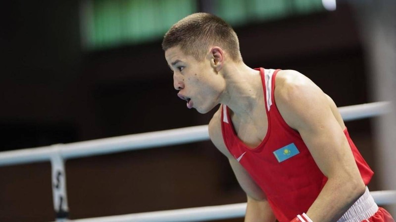 Қазақ баласы қарсыласын 20 секундтың ішінде нокаутқа түсіріп, жеңіске жетті (ВИДЕО)