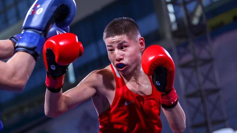 Қазақ жігіті қарсыласын қапы қалдырып, әлем чемпионатының жартылай финалына шықты