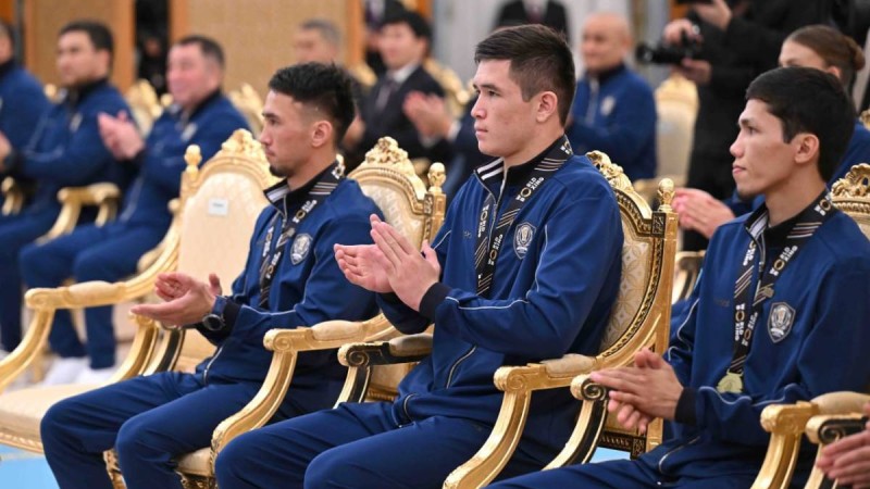 Түркістандағы тас-түйін жиын: Қазақстан бокс құрамасы үлкен дайындықты бастап кетті
