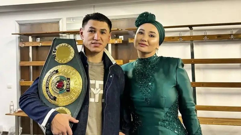 Сүйінші, ағайын! Боксшы Жанқош Тұраров қуанышты жаңалығын жеткізді (ФОТО)