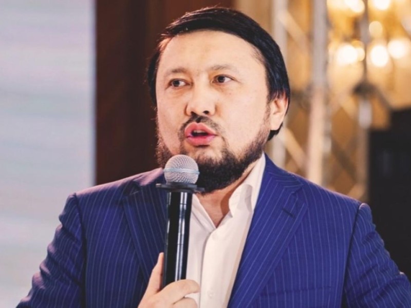 Елбасының өзі батасын берді: Мұхаммеджан Тазабек туған күнінде кімдер құттықтағанын айтып мақтанды