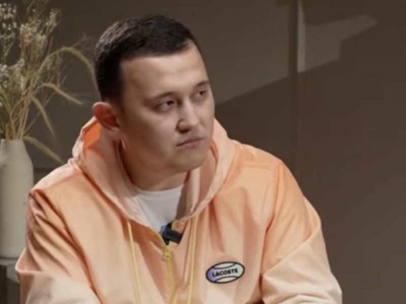 "Ешкім звондап тоқтатпасын": Елдос "Колобок" "ұрығы жоқ" деп сынаған адамды әшекерелейтінін айтты
