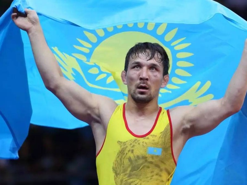 7 жыл бұрын спортты қойған Ақжүрек Таңатаров боз кілемге қайта оралатынын айтты