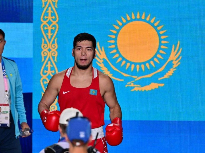 Күтпеген жаңалық! Нұрбек Оралбай ұлттық құрамадан шығып қалды