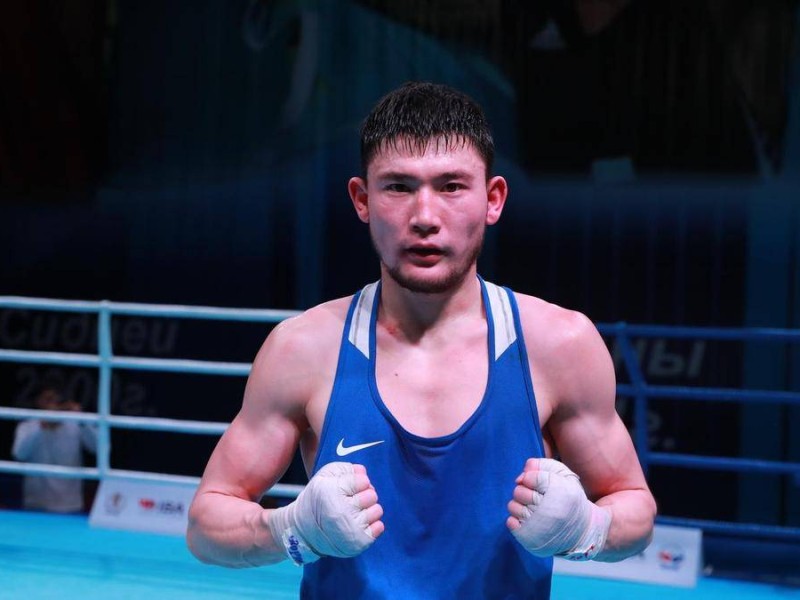 Кезінде "курьер" болған боксшымыз ел чемпионатының финалына шықты