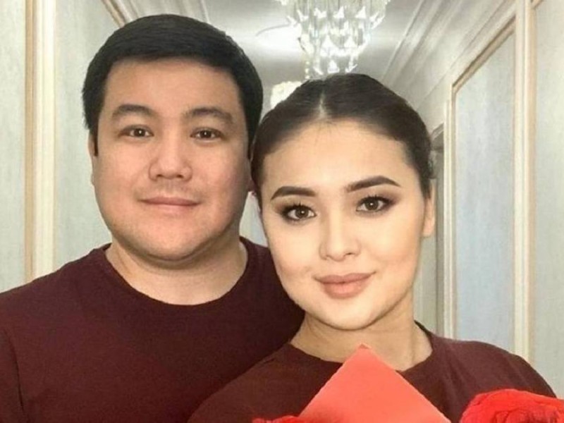 "Тоқалына көнбеймін, қызғаншақпын": Мөлдір Мұқанова Тұрсынбек туралы шындықты айтты (ВИДЕО)