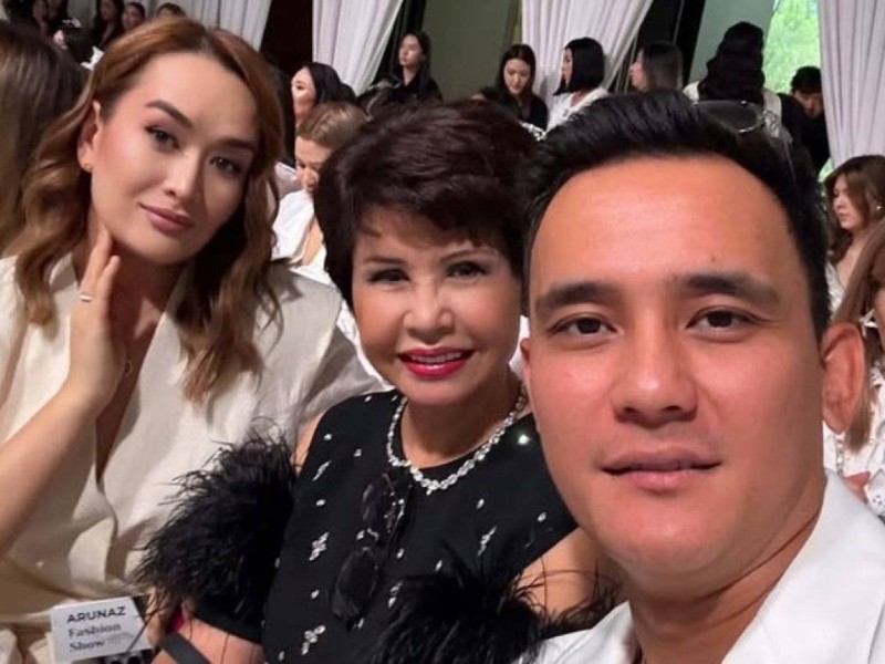 "Менің екінші анам": Роза Рымбаеваның келіні енесін ерекше құттықтады (ФОТО)