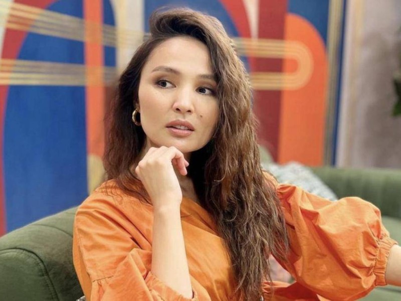 Күтпеген жаңалық! Қайрат Нұртастың әйелі елден кететінін ашық айтты (ФОТО)