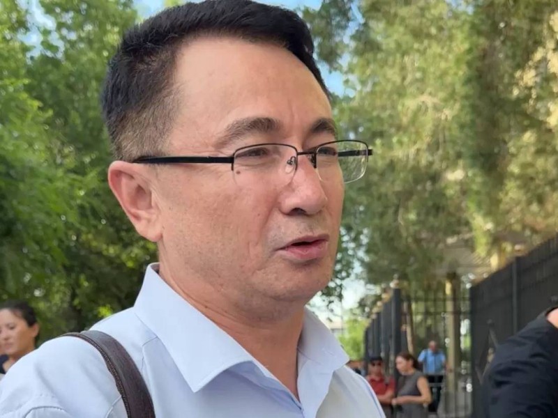 "Қолдау сұраймын! Әділдік орнасын": Танымал заңгер қазақ халқына үндеу жасады (ВИДЕО)