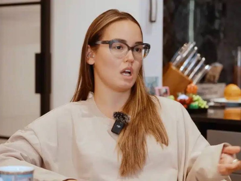 Қазақтарды келемеждеген чемпионның бұрынғы әйеліне қатысты іс қозғалды