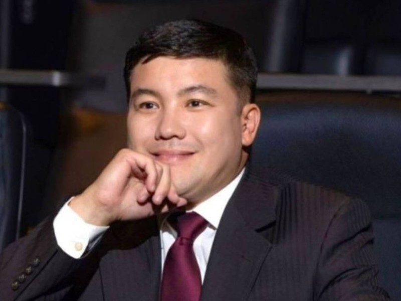 "Маған жазған": Мөлдір Тұрсынбектің "тоқалы" туралы тың деректі айтты (ВИДЕО)