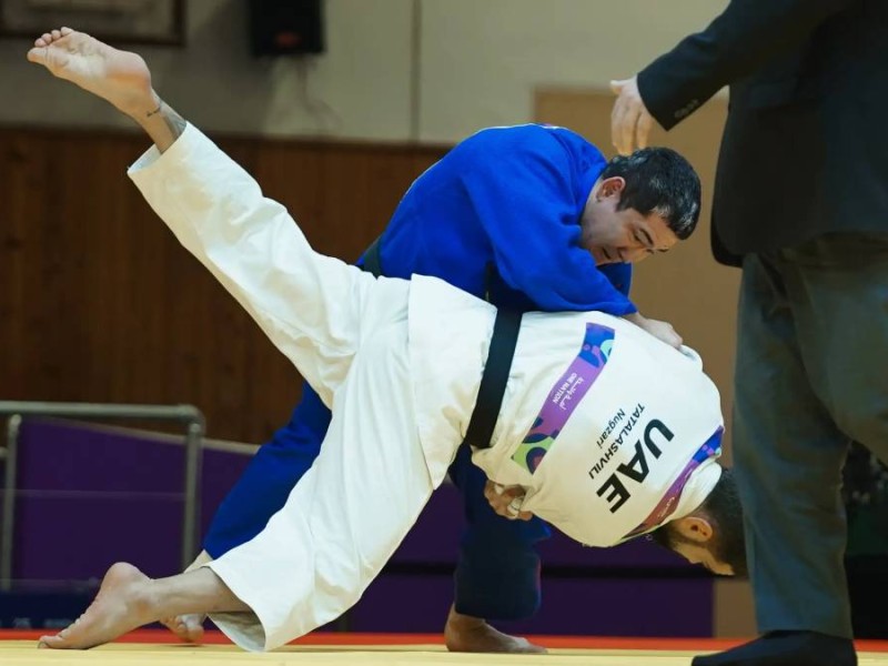 Танымал дзюдошы қызымыздың күйеуі екі дүркін әлем чемпионын ұтып, сенсация жасады
