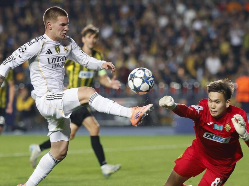 Көлікті бекер бермепті: Шерхан Қалмырза тағы да тарихи жеңіске жетті