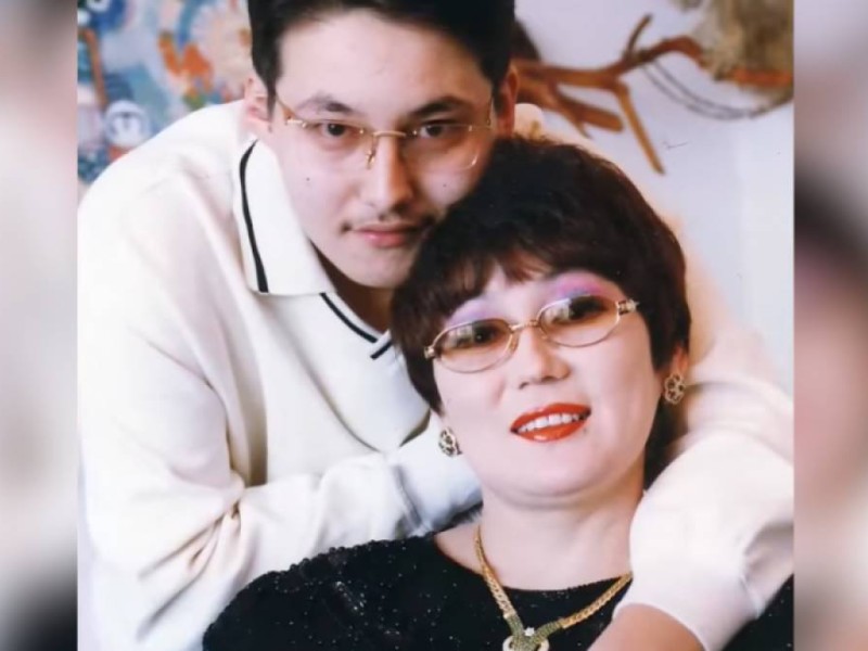 Танымал композитор бұлбұл әнші Мәдина Ералиева ұлын кімнен туғанын айтты