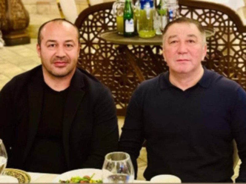 Қазақстан боксшыларын Өзбекстан құрамасы үлкен мейрамханада қонақ етіп, сый көрсетті (ВИДЕО)