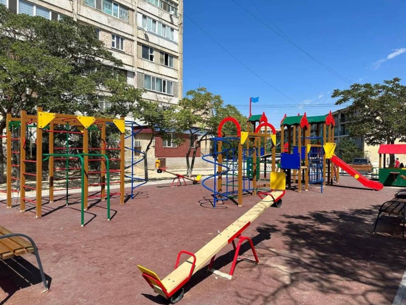 Ақтауда 80 жаңа ойын алаңы мен 50 спорт алаңы бой көтеріп жатыр