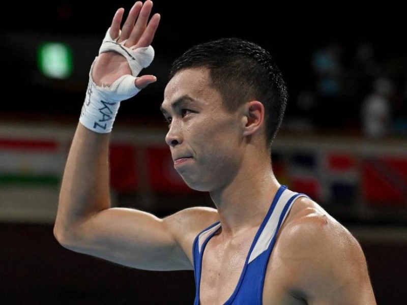 Сәкен Бибосынов қарсыласын нокдаунға түсіріп, ширек финалға жолдама алды